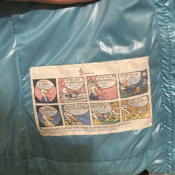 Moncler Aque Green Vest - Picture 3 of 5